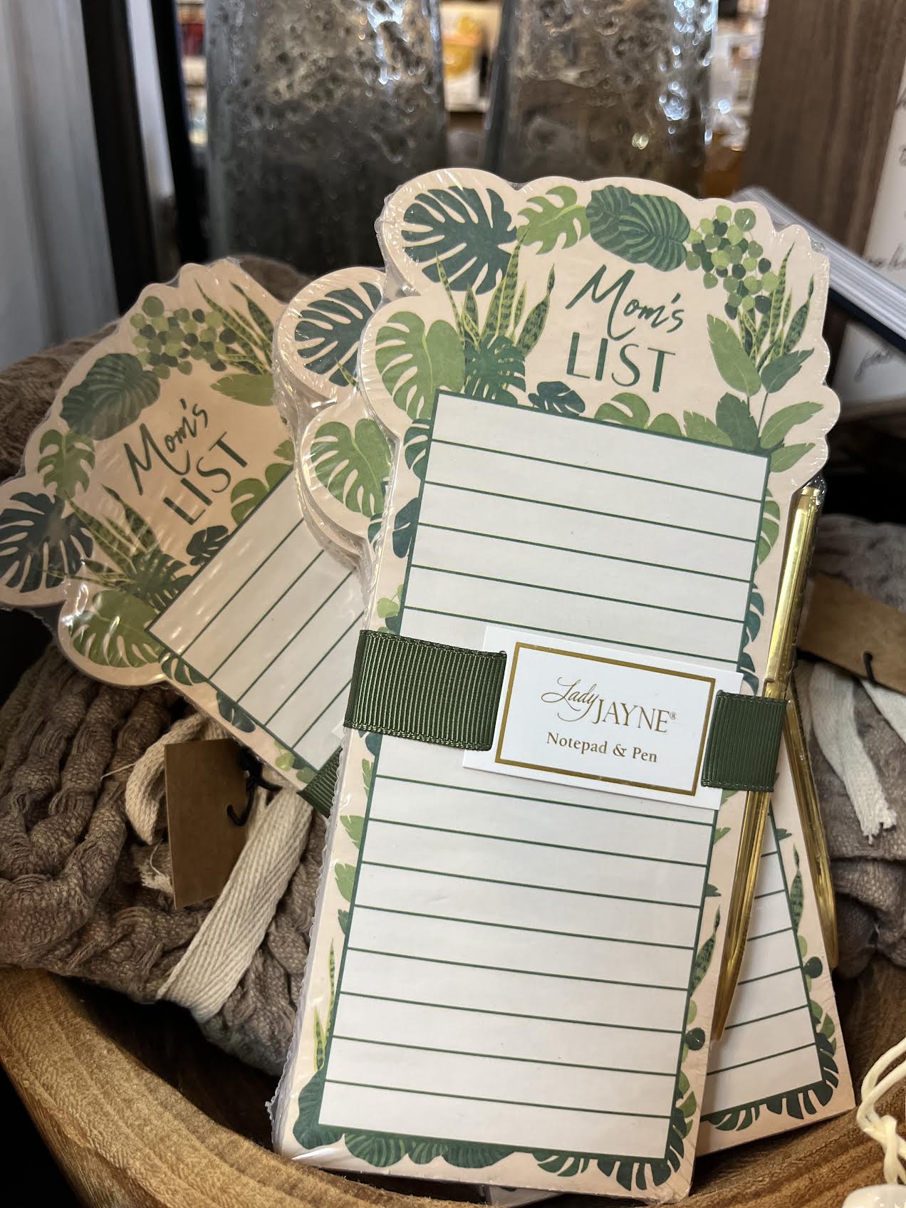 Mom List Note Pad & Pen Set Go Girl Shoppe